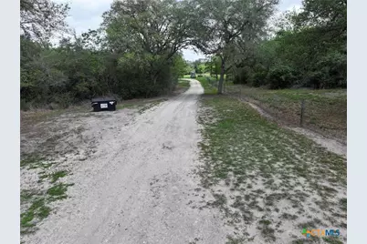 838 E. Oak St., Goliad, TX 77963 - Photo 48