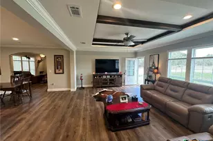 838 E Oak St, Goliad, TX 77963 - Photo 38
