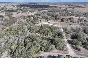 838 E Oak St, Goliad, TX 77963 - Photo 12