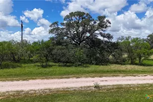 752 Lassman Rd, Goliad, TX 77963 - Photo 22
