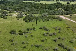 752 Lassman Rd, Goliad, TX 77963 - Photo 2