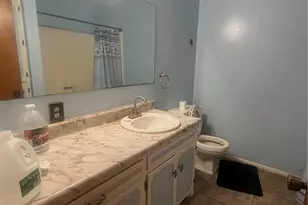 509 W 6th St, Yorktown, TX 78164 - Photo 18