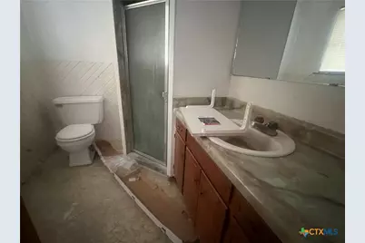 509 W 6th Street, Yorktown, TX 78164 - Photo 14