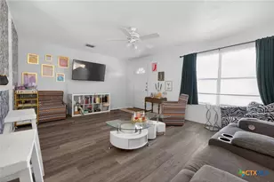 3036 & 3038 Pine Valley Dr, New Braunfels, TX 78130 - Photo 18