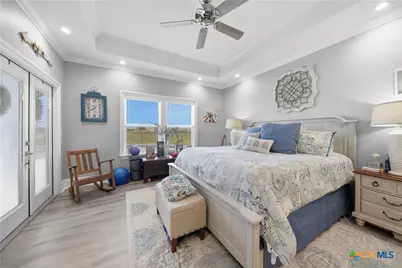 2244 W US Highway 90A, Hallettsville, TX 77964 - Photo 18