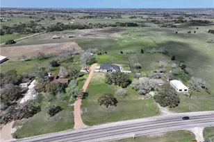 2244 W US Hwy 90A, Hallettsville, TX 77964 - Photo 4