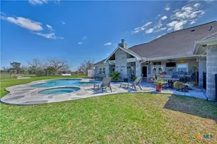 2244 W US Hwy 90A, Hallettsville, TX 77964 - Photo 34
