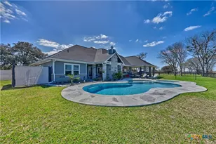 2244 W US Hwy 90A, Hallettsville, TX 77964 - Photo 38