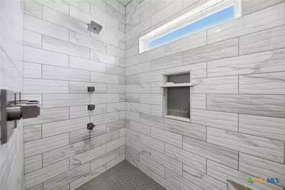 2244 W US Highway 90A, Hallettsville, TX 77964 - Photo 26