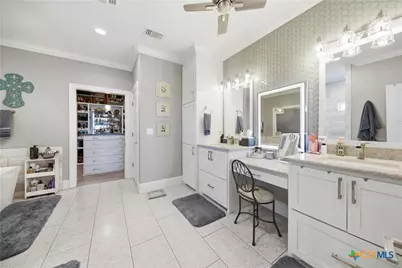 2244 W US Highway 90A, Hallettsville, TX 77964 - Photo 22