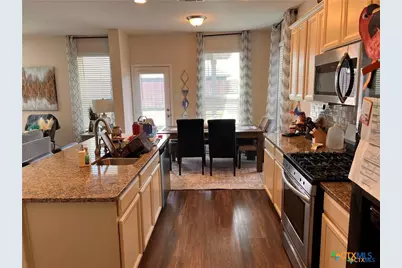 533 Summersweet Road, New Braunfels, TX 78130 - Photo 6