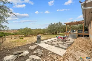 401 Ranch View Rd, Spicewood, TX 78669 - Photo 44