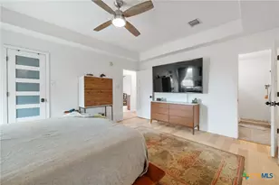 401 Ranch View Rd, Spicewood, TX 78669 - Photo 26