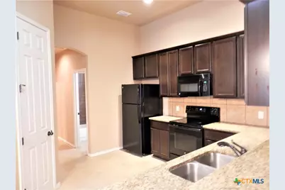 1071 Carolyn Cove, New Braunfels, TX 78130 - Photo 8