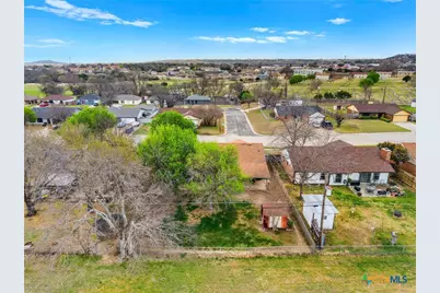 909 N 4th Street, Copperas Cove, TX 76522 - Photo 22