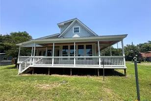 506 S 6th St, Gatesville, TX 76528 - Photo 1