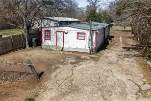 814 Alabama St, San Marcos, TX 78666 - Photo 4