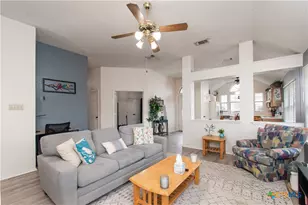 304 Blackfoot Dr, Harker Heights, TX 76548 - Photo 4