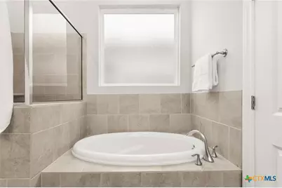 257 Club View, Seguin, TX 78155 - Photo 16