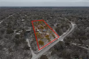 690 Cherry Ridge, Floresville, TX 78114 - Photo 20