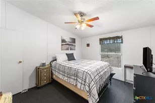 690 Cherry Ridge, Floresville, TX 78114 - Photo 20