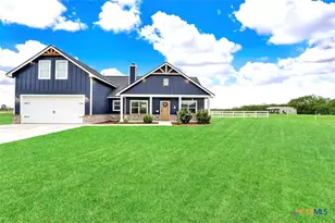 1474 Cr 342, La Vernia, TX 78121 - Photo 1