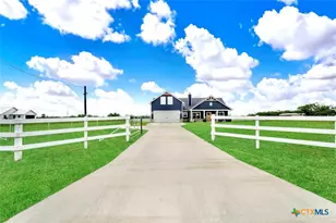 1474 Cr 342, La Vernia, TX 78121 - Photo 6