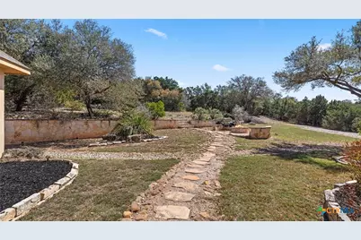 388 Scarlet Court, Canyon Lake, TX 78133 - Photo 28