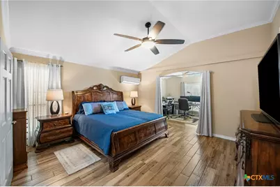 101 Hunters Glen Drive, San Marcos, TX 78666 - Photo 18