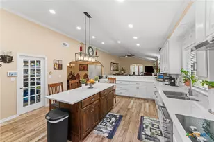 101 Hunters Glen Dr, San Marcos, TX 78666 - Photo 14