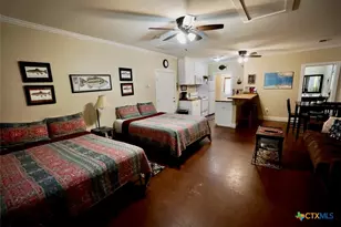 89 A-B Bayview St, Port O'Connor, TX 77982 - Photo 12