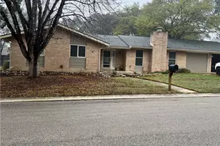 805 Timber St, New Braunfels, TX 78130 - Photo 16