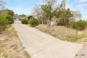 1548 Valley Forest, Canyon Lake, TX 78133 - Photo 4