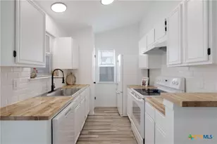 2811 Armadillo Dr, Killeen, TX 76549 - Photo 1