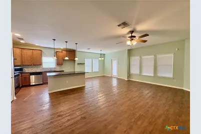 105 Holly Oak Court, Victoria, TX 77901 - Photo 10