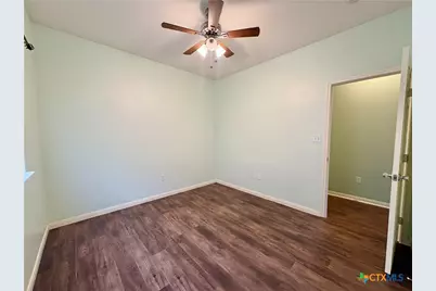 105 Holly Oak Court, Victoria, TX 77901 - Photo 16