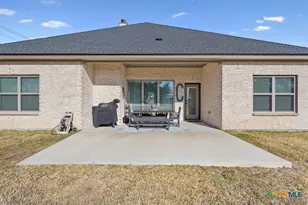 102 Rancho Del Lago Ln, Belton, TX 76513 - Photo 32