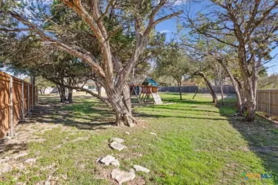 102 Rancho Del Lago Lane, Belton, TX 76513 - Photo 38