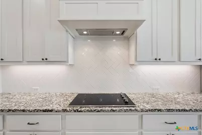 102 Rancho Del Lago Lane, Belton, TX 76513 - Photo 14