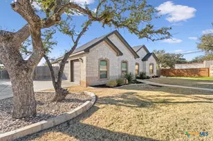 102 Rancho Del Lago Ln, Belton, TX 76513 - Photo 1