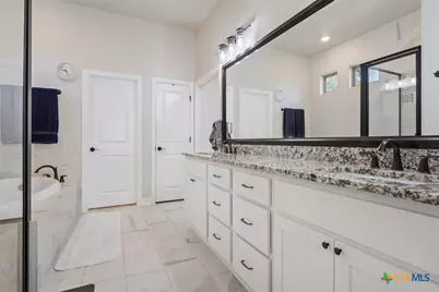 102 Rancho Del Lago Lane, Belton, TX 76513 - Photo 20