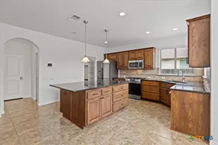 606 Irvin Dr, San Marcos, TX 78666 - Photo 10