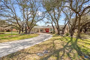 2003 Valley Oaks Dr, Harker Heights, TX 76548 - Photo 1