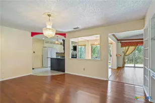 2003 Valley Oaks Dr, Harker Heights, TX 76548 - Photo 4