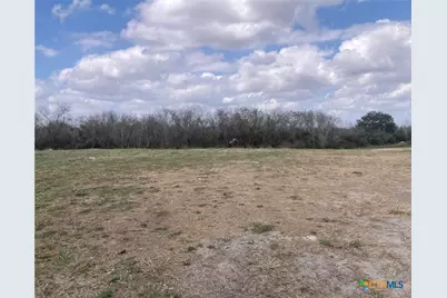 228 Pebble Brook, Victoria, TX 77904 - Photo 2