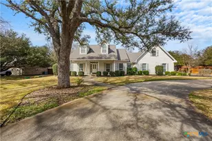 908 Salado Oaks Dr, Salado, TX 76571 - Photo 2