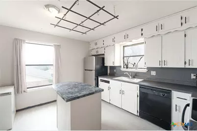 930 Dryden Avenue, Copperas Cove, TX 76522 - Photo 8