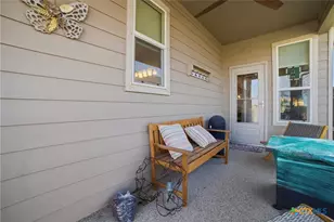 2071 Wind Chime Wy, New Braunfels, TX 78130 - Photo 18