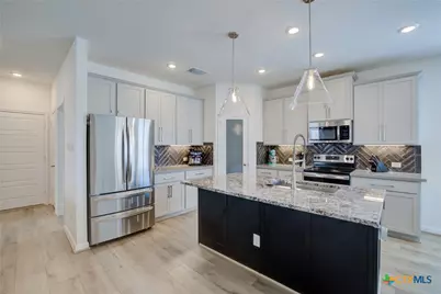 3257 Fox Sedge, New Braunfels, TX 78130 - Photo 10