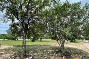 425 Crestwood Dr, Killeen, TX 76549 - Photo 32